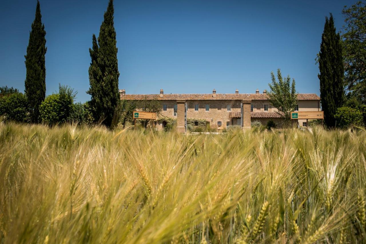 Favorita Food&Wine Resort Bastia Umbra Bagian luar foto